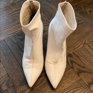 ⚡️FLASH SALE ⚡️Barneys New York Italian Booties